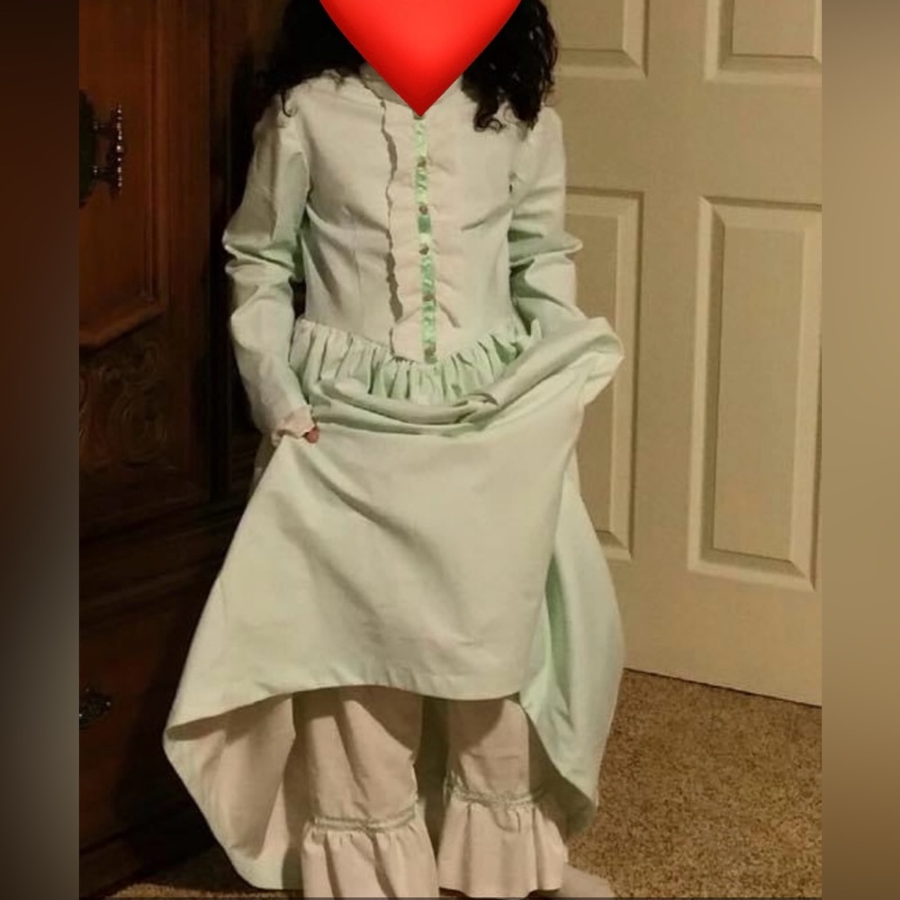 pioneer outfit